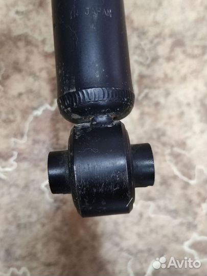 Амортизатор подвески масляный, задний KYB443399