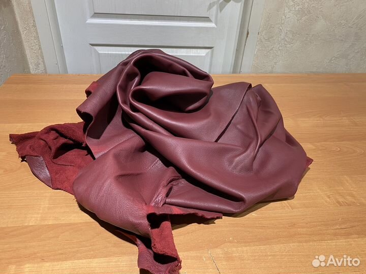 Натуральная кожа крс 1,4 мм цв. бордовый шкура 197
