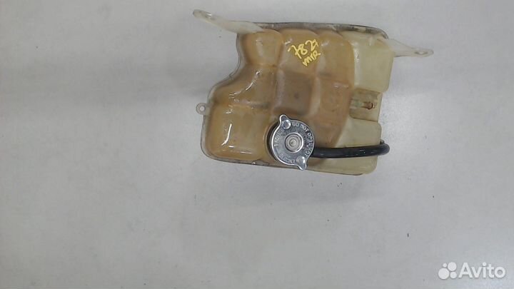 Бачок расширительный Jeep Liberty, 2003