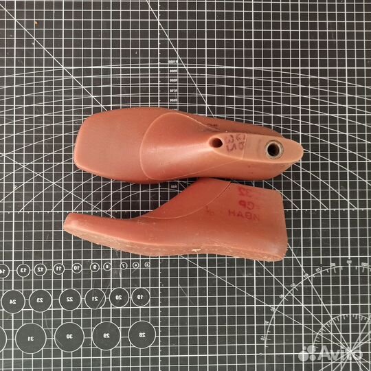 Колодки для обуви б/у, размер 32