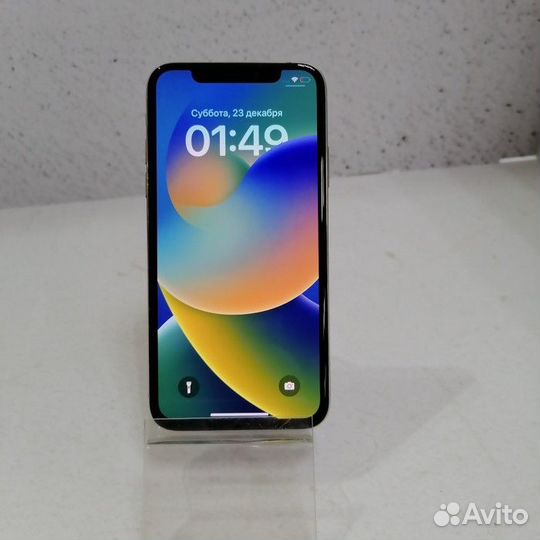 iPhone X, 64 ГБ