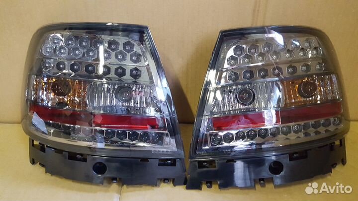 Audi a4 (eagle eyes) Фонарь задний внешний левый+п