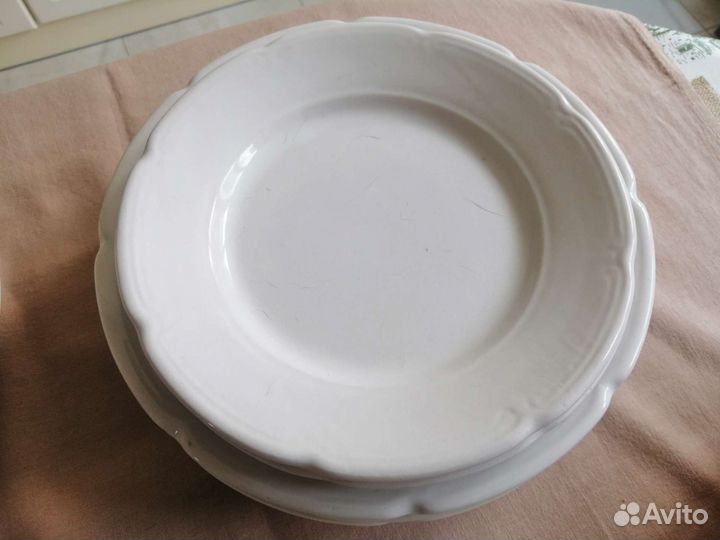 Комплекты тарелок