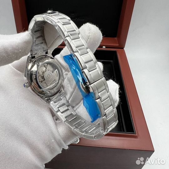 Часы женские Tag Heuer Carrera