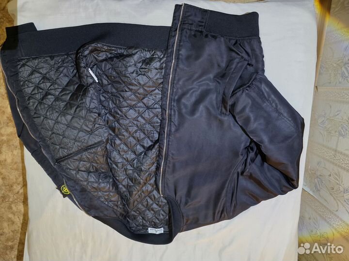 Бомбер черный