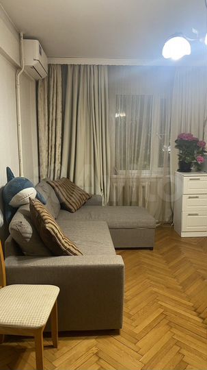 2-к. квартира, 50 м², 3/5 эт.