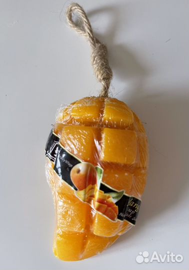 Мыло с натуральной мочалкой. Тайланд