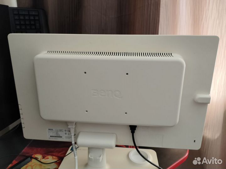 Монитор benq