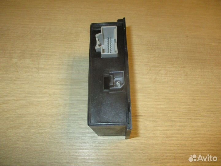 Блок электронный Opel Zafira C