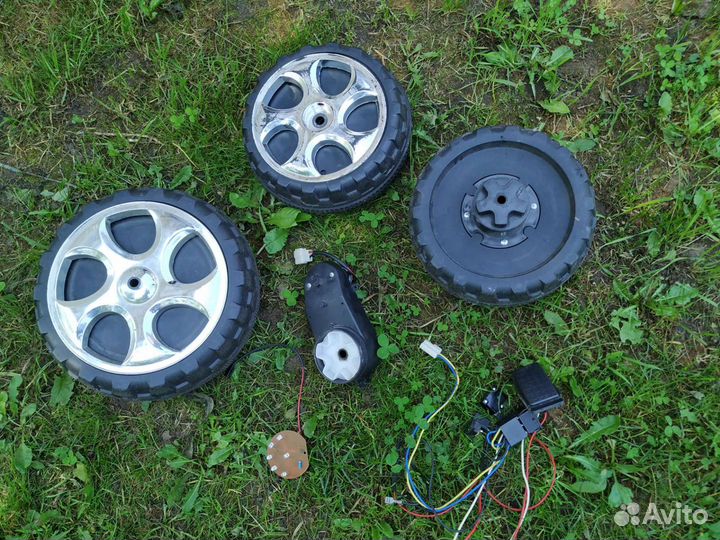 Запчасти для детского электромобиля