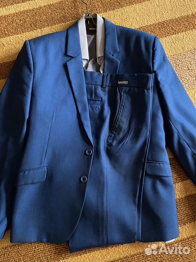 Костюм мужской