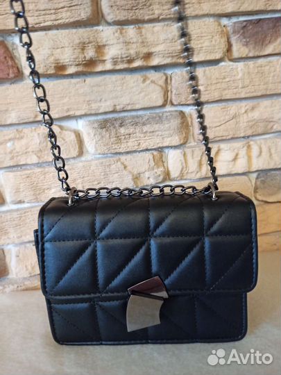 Сумка женская на цепочке