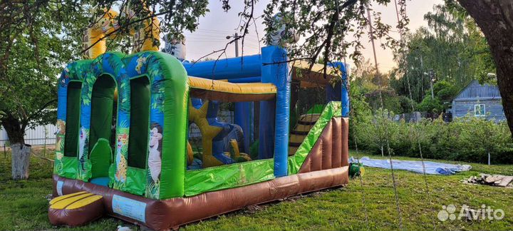 Надувной игровой центр