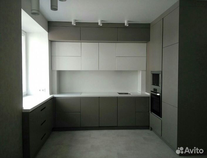 Кухонный гарнитур угловой в потолок на заказ