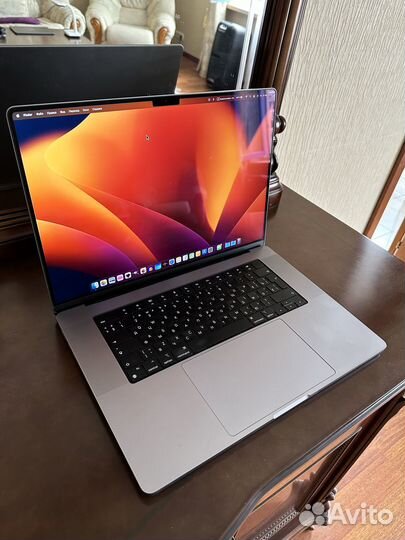 Macbook pro 16 m1 16gb