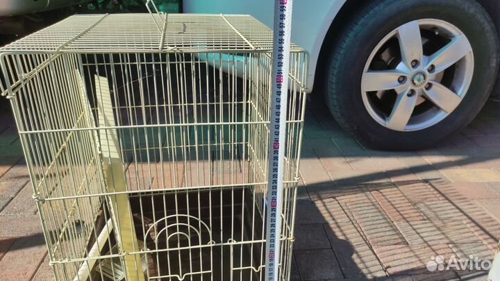 Клетка для попугая среднего