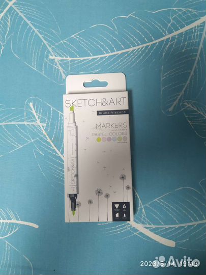 Палитра и маркеры для рисования