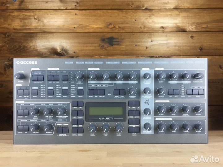 Синтезатор Access Virus TI2 Desktop