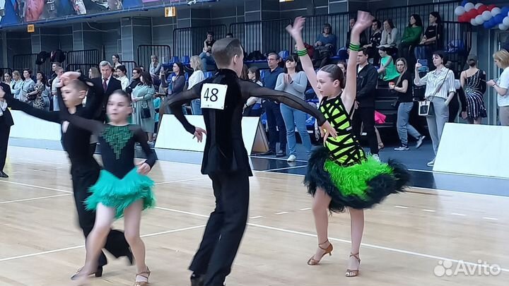 Платье для бальных танцев латина Ю1