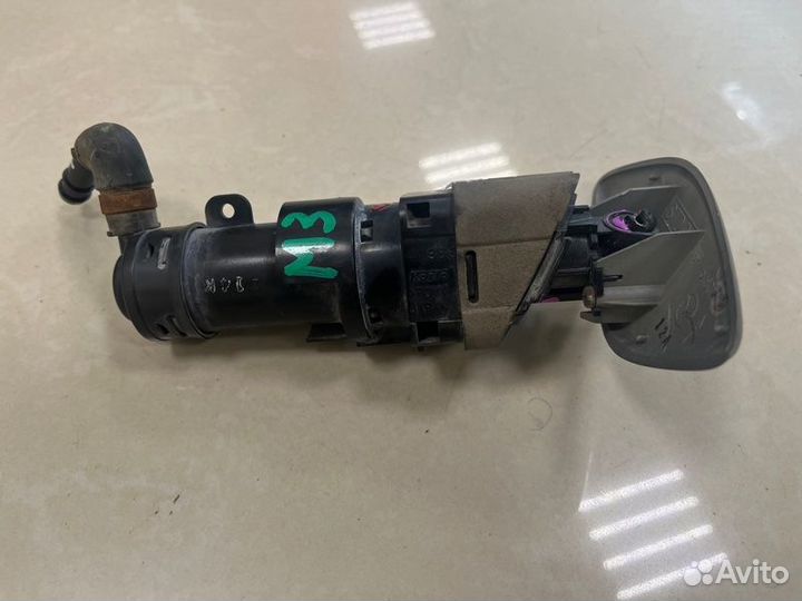 Форсунка омывателя фар Mazda Mazda3 BL Z6 2011