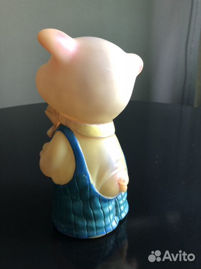 Резиновая игрушка поросенок,винтаж