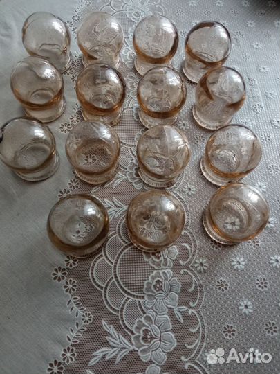 Медицинские стеклянные банки