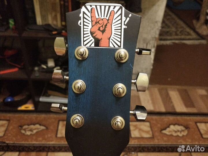 Акустическая гитара belucci