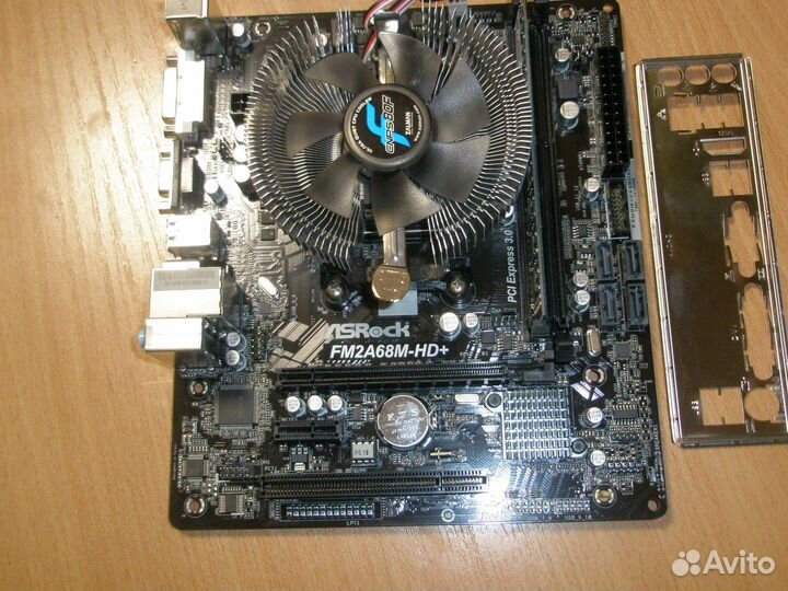 Материнская плата