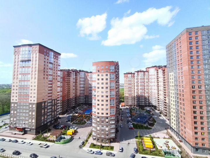 3-к. квартира, 90,4 м², 1/22 эт.