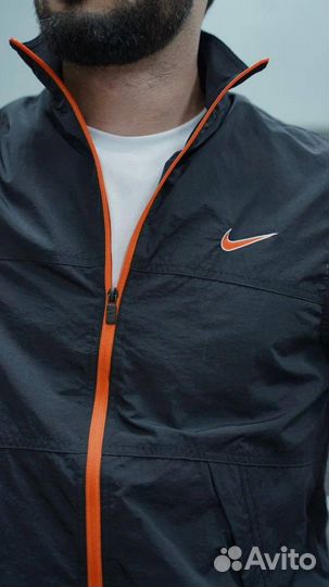 Ветровка спортивная