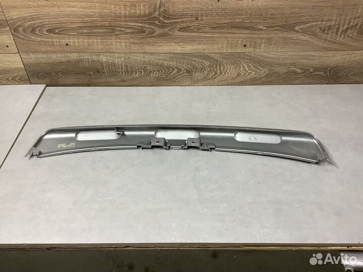 Накладка бампера Renault Sandero Stepway 2