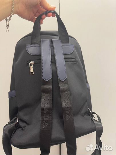 Рюкзак Prada черный серия парфюм