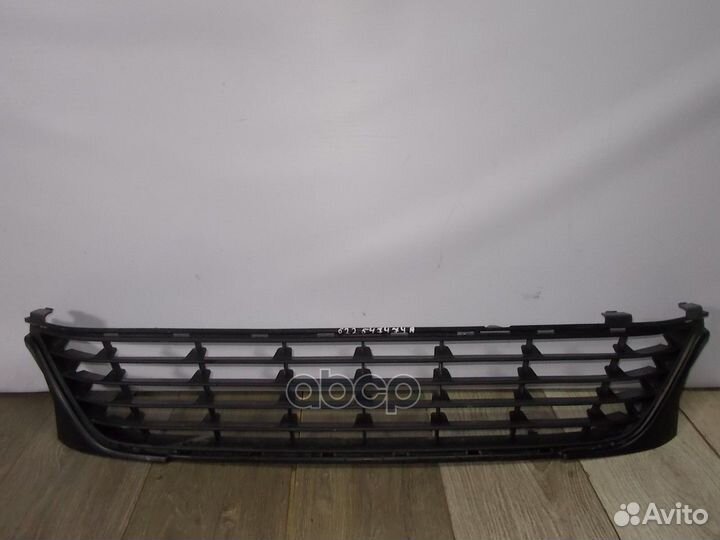Решетка бампера переднего средняя 622547474R RE