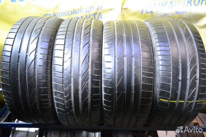 Bridgestone Potenza RE050A 235/45 R17