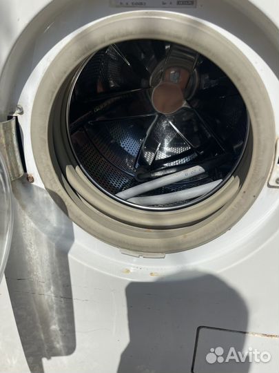 Стиральная машинка zanussi