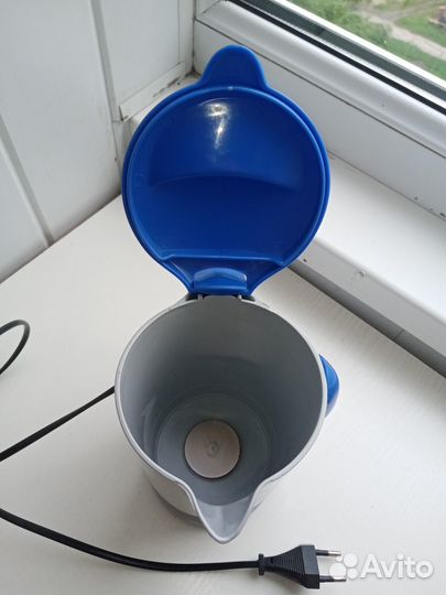 Электрочайник маленький 0,5 л