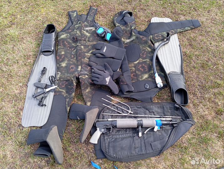 Гидрокостюм