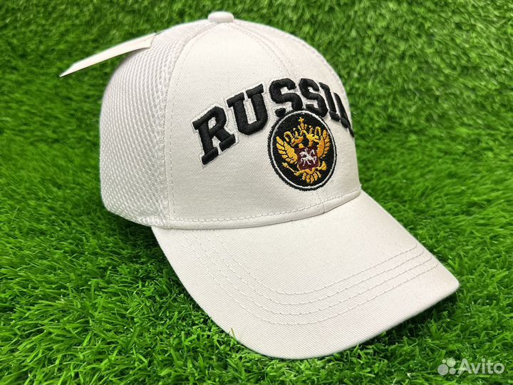 Бейсболка летняя сетчатая с вышивкой Россия