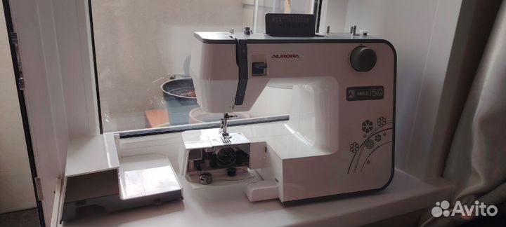 Швейная машинка Aurora Smile 150