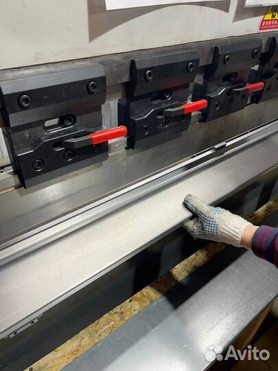 Ремонтный порог Ford S-Max 1