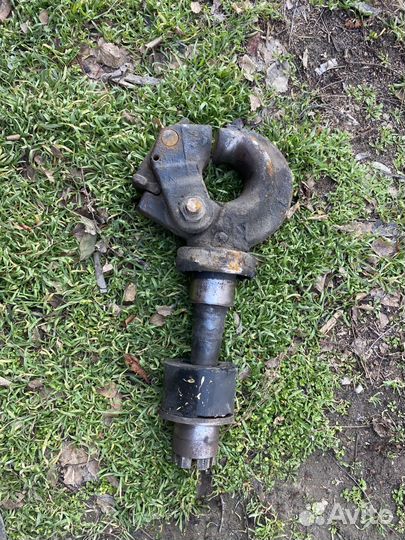 Крюк на камаз