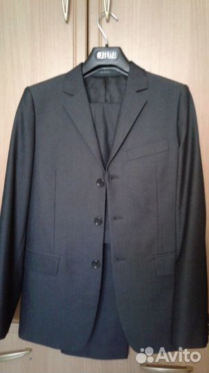 Школьный костюм на мальчика-подростка фирмы Peplos