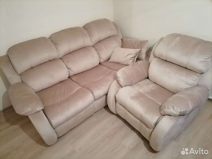 Перетяжка мебели