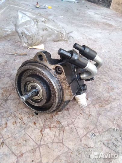 Насос гидроусилителя руля на исузу NQR-75