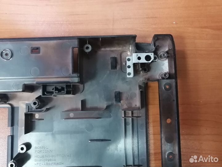 Поддон Samsung np-r519