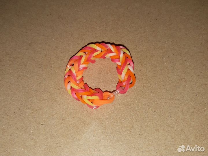 Кольца, браслеты из резиночек