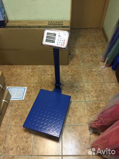 Весы напольные, торговые товарные на 300кг