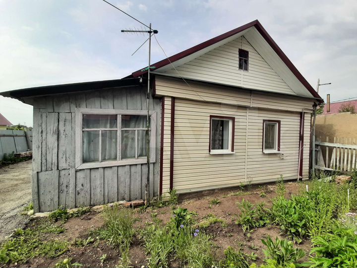 Дом 45 м² на участке 8 сот.