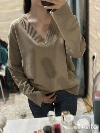 Свитер женский