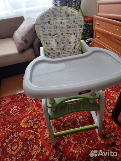 Стульчик для кормления